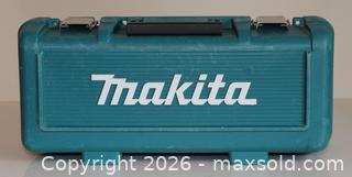 MaxSold Auction: Makita Finishing Sander - Langford (British Columbia, Canada) PARTNER MANAGED Downsizing Online Auction - Glen Lake Road