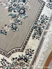 MaxSold Auction: Area Rug 5 x 7 - Webster (New York, USA) PARTNER MANAGED Estate Sale Online Auction - North Avenue