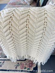 MaxSold Auction: Blankets - Wear - Webster (New York, USA) PARTNER MANAGED Estate Sale Online Auction - North Avenue