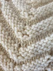 MaxSold Auction: Blankets - Wear - Webster (New York, USA) PARTNER MANAGED Estate Sale Online Auction - North Avenue