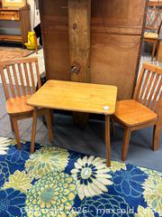 MaxSold Auction: Child Table & Chairs Set - Webster (New York, USA) PARTNER MANAGED Estate Sale Online Auction - North Avenue