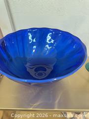 MaxSold Auction: Cobalt Blue Signed Bowl - Webster (New York, USA) PARTNER MANAGED Estate Sale Online Auction - North Avenue
