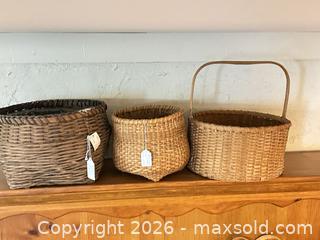 MaxSold Auction: Farmhouse Baskets  - Webster (New York, USA) PARTNER MANAGED Estate Sale Online Auction - North Avenue