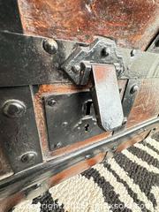 MaxSold Auction: Storage Trunk Blanket Chest - Webster (New York, USA) PARTNER MANAGED Estate Sale Online Auction - North Avenue