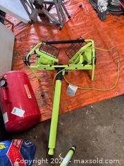 MaxSold Auction: Double Worklight on Stand  - Oshawa (Ontario, Canada) PARTNER MANAGED Downsizing Online Auction - Somerville Street
