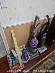 MaxSold Auction: Dyson Vac - Oshawa (Ontario, Canada) PARTNER MANAGED Downsizing Online Auction - Somerville Street