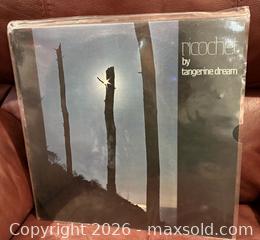 MaxSold Auction: Five Electronic Artists Vinyl Albums  - Oshawa (Ontario, Canada) PARTNER MANAGED Downsizing Online Auction - Somerville Street
