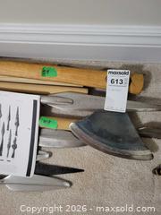 MaxSold Auction: Lances - Oshawa (Ontario, Canada) PARTNER MANAGED Downsizing Online Auction - Somerville Street