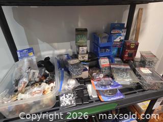 MaxSold Auction: Large Hardware Lot - Oshawa (Ontario, Canada) PARTNER MANAGED Downsizing Online Auction - Somerville Street