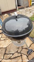 MaxSold Auction: Weber Kettle BBQ - Oshawa (Ontario, Canada) PARTNER MANAGED Downsizing Online Auction - Somerville Street