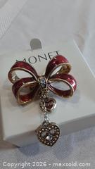 MaxSold Auction: Collecton Of Monet Jewellery - North Vancouver (British Columbia, Canada) SELLER MANAGED Estate Sale Online Auction - 28th Street West (CONDO)