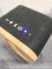 MaxSold Auction: Marley LT-3122 Wireless Bluetooth Speaker - Pelham (Ontario, Canada) SELLER MANAGED Reseller Online Auction - Foss Road