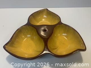 MaxSold Auction: Mid-Century Ceramic Divided Serving Dish, 3 Compartments - New Westminster (British Columbia, Canada) SELLER MANAGED Reseller Online Auction - Canfor Avenue
