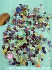 MaxSold Auction: Loose Multicolor Semi-Precious Gemstones & Cabochons, Dozens - Langford (British Columbia, Canada) PARTNER MANAGED Estate Sale Online Auction - Leigh Road