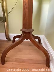 MaxSold Auction: Pedestal Side Table with Pair of Glass-Base Lamps - Lower Merion Township (Pennsylvania, USA) SELLER MANAGED Downsizing Online Auction - James Road