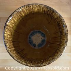 MaxSold Auction: Large Antique Green Brown Ochre Glazed Majolica Ribbed Jardiniere Planter, Roseville Pottery 1920s - Toronto (Ontario, Canada) SELLER MANAGED Reseller Online Auction - Ellsworth Avenue