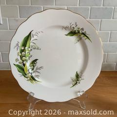 MaxSold Auction: Vintage Lily of The Valley Bone China Dinnerware, Colclough, England - Toronto (Ontario, Canada) SELLER MANAGED Reseller Online Auction - Ellsworth Avenue