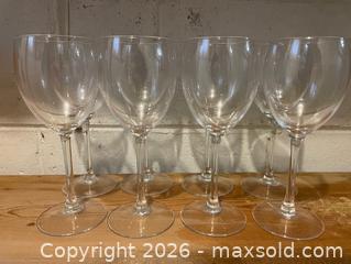 MaxSold Auction: Luminarc Clear Glass Wine Glasses, 35 cl — Set of 6 - Toronto (Ontario, Canada) SELLER MANAGED Estate Sale Online Auction - Queens Drive
