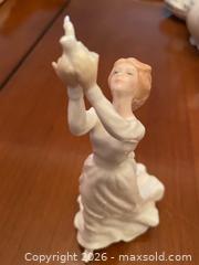 MaxSold Auction: Royal Doulton Thinking of You (HN 3124) Figurine - Toronto (Ontario, Canada) SELLER MANAGED Estate Sale Online Auction - Queens Drive