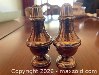 MaxSold Auction: Silver Plated Urn Style Salt & Pepper Shakers, Pair - Toronto (Ontario, Canada) SELLER MANAGED Estate Sale Online Auction - Queens Drive