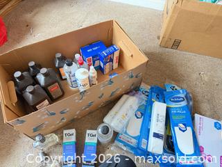 MaxSold Auction: Lot of Health & Personal Care Items with Dr. Scholl's Insoles - Aurora (Colorado, USA) PARTNER MANAGED Estate Sale Online Auction - South Danube Circle