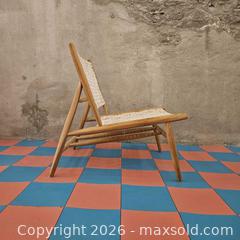 MaxSold Auction: Mid Century Modern Style Chair - Hamilton (Ontario, Canada) PARTNER MANAGED Downsizing Online Auction - Ottawa Street North