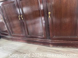 MaxSold Auction: Italian Style Cabinet and Hutch - Whitby (Ontario, Canada) SELLER MANAGED Downsizing Online Auction - Croxall Boulevard.