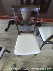 MaxSold Auction: One Arm Chair - Whitby (Ontario, Canada) SELLER MANAGED Downsizing Online Auction - Croxall Boulevard.