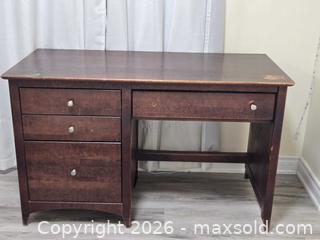 MaxSold Auction: Study and work Desk - Whitby (Ontario, Canada) SELLER MANAGED Downsizing Online Auction - Croxall Boulevard.