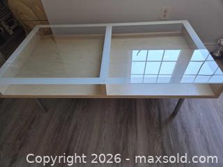 MaxSold Auction: Table - Whitby (Ontario, Canada) SELLER MANAGED Downsizing Online Auction - Croxall Boulevard.