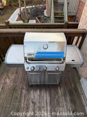 MaxSold Auction: Weber Genesis Natural Gas BBQ & Patio Table & 3 Chairs Bundle - Oakville (Ontario, Canada) SELLER MANAGED Moving Online Auction - Hayhurst