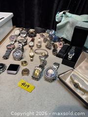 MaxSold Auction: A LOT OF WATCHES ALL AS IS UNTESTED. - Hamilton (Ontario, Canada) SELLER MANAGED Estate Sale Online Auction - St. Clair Avenue