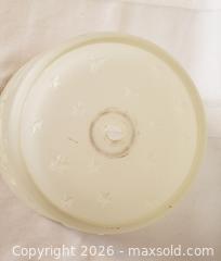 MaxSold Auction: Rare Find - Tiffin Crescent Moon Boudoir Lamp Shade - Kingston (Ontario, Canada) SELLER MANAGED Estate Sale Online Auction - Tamarac Street