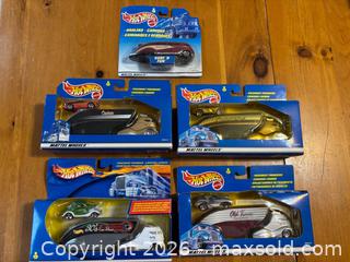 MaxSold Auction: Hot Wheels Pavement Pounders & Haulers Die-Cast Car & Trailer Lot  - Kitchener (Ontario, Canada) SELLER MANAGED Downsizing Online Auction - Ahrens Street West