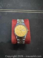 MaxSold Auction: Vintage 1970's Citizen Two Toned Day Date Fluted Bezel Jubilee Bracelet Quartz Watch - Toronto (Ontario, Canada) SELLER MANAGED Moving Online Auction - Kennedy Road (STORAGE)