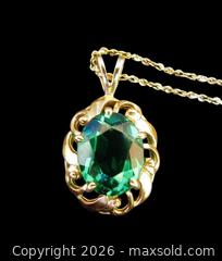 MaxSold Auction: 10K Gold Green Stone Pendant Necklace  - Aurora (Ontario, Canada) PARTNER MANAGED Downsizing Online Auction - Murray Drive