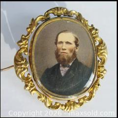 MaxSold Auction: Antique 10k Gold Mourning Swivel Brooch - Aurora (Ontario, Canada) PARTNER MANAGED Downsizing Online Auction - Murray Drive