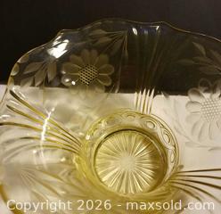 MaxSold Auction: Colored Hughes Cornflower Bowl/Dish - Aurora (Ontario, Canada) PARTNER MANAGED Downsizing Online Auction - Murray Drive
