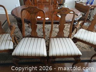 MaxSold Auction: Dining Chairs C - London (Ontario, Canada) SELLER MANAGED Estate Sale Online Auction - Shore Road