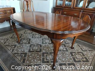 MaxSold Auction: Dining Table C - London (Ontario, Canada) SELLER MANAGED Estate Sale Online Auction - Shore Road