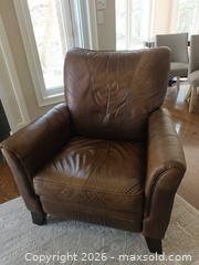 MaxSold Auction: La-Z-Boy Leather Recliner D - London (Ontario, Canada) SELLER MANAGED Estate Sale Online Auction - Shore Road