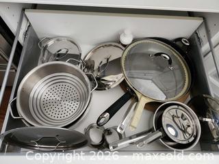 MaxSold Auction: Pot and Pans. C - London (Ontario, Canada) SELLER MANAGED Estate Sale Online Auction - Shore Road