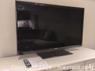 MaxSold Auction: Samsung 46 Inch TV C - London (Ontario, Canada) SELLER MANAGED Estate Sale Online Auction - Shore Road