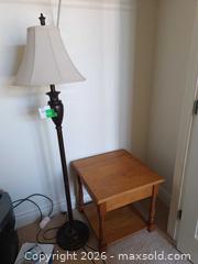 MaxSold Auction: Table and Lamp C - London (Ontario, Canada) SELLER MANAGED Estate Sale Online Auction - Shore Road