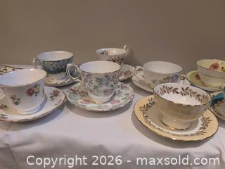 MaxSold Auction: Tea Cups and Saucers B - London (Ontario, Canada) SELLER MANAGED Estate Sale Online Auction - Shore Road