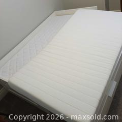 MaxSold Auction: Trundle Bed D - London (Ontario, Canada) SELLER MANAGED Estate Sale Online Auction - Shore Road