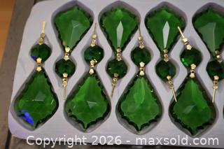 MaxSold Auction: 16 New Drop Crystals Emerald Green Unique. - Toronto (Ontario, Canada) SELLER MANAGED Downsizing Online Auction - Chesswood Drive (STORAGE)