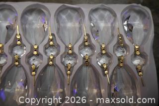 MaxSold Auction: 17 New Drop Crystals. - Toronto (Ontario, Canada) SELLER MANAGED Downsizing Online Auction - Chesswood Drive (STORAGE)