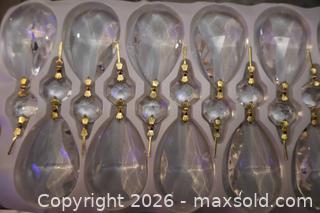 MaxSold Auction: 17 New Drop Crystals for Chandeliers. - Toronto (Ontario, Canada) SELLER MANAGED Downsizing Online Auction - Chesswood Drive (STORAGE)