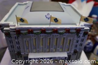 MaxSold Auction: VERY RARE 2004 Hawthorne Village Limited Edition Toronto Maple Leaf's Arena.  - Toronto (Ontario, Canada) SELLER MANAGED Downsizing Online Auction - Chesswood Drive (STORAGE)